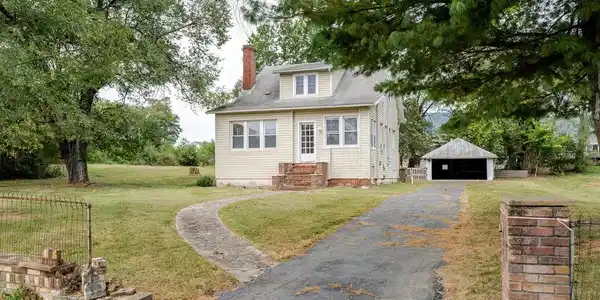 9571 TOWN HALL ROAD