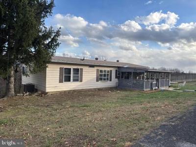 1375 FRIED MEAT RIDGE ROAD