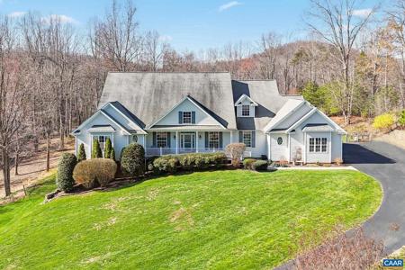 1309 MIDDLE RIVER RD
