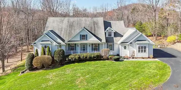 1309 MIDDLE RIVER RD