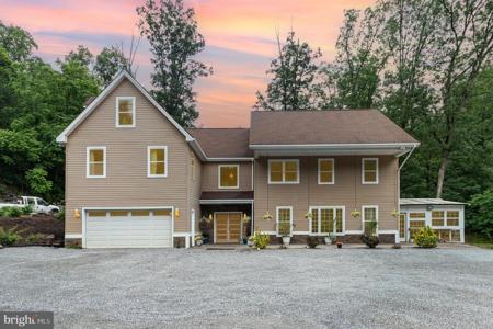 3789 SPRING ROAD