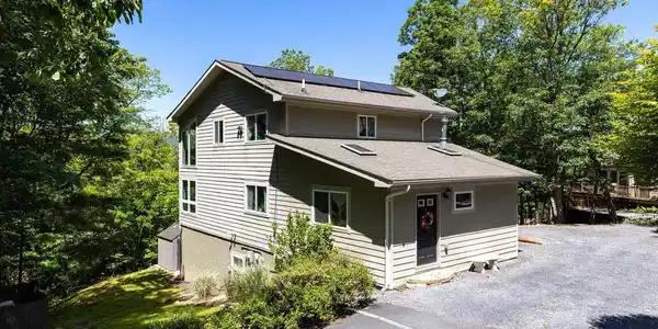 167 WILLIAMS LANE