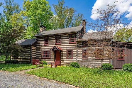 4439 OLD FORGE ROAD