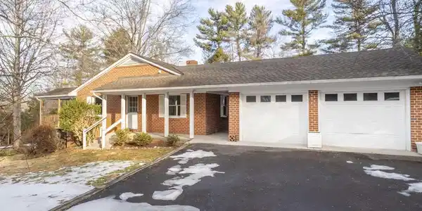 630 KEARSARGE CIR