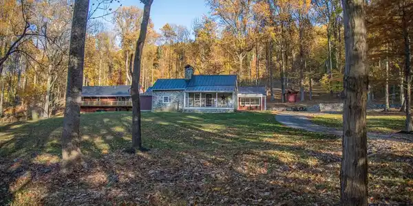 36697 HESKETT LANE