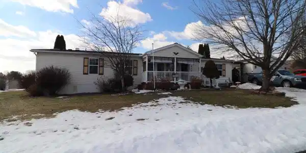 1233 VALLEY FORGE DRIVE