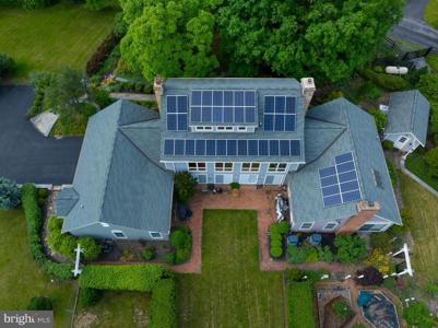 2548 MOUNTAIN LAKE ROAD