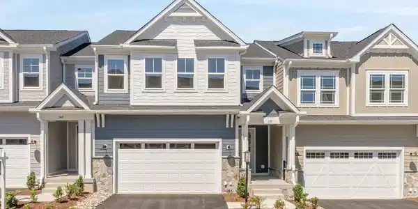 104A LACONIA LN