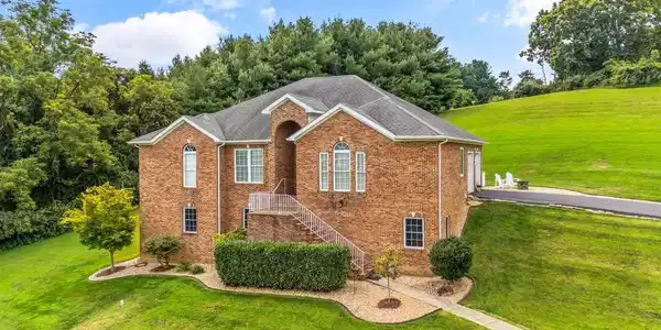 93 CEDAR CREEK LN
