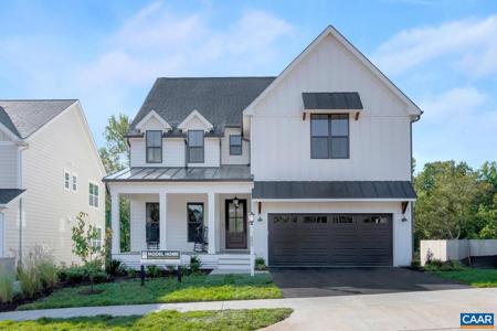 4 WARWICK DR