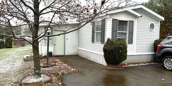 48 BLUE MOUNTAIN VIEW