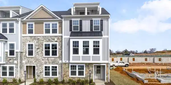 115 PARK RIDGE DR