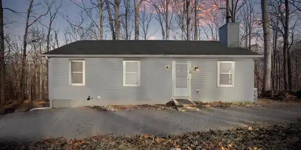 462 WILD ROSE LANE