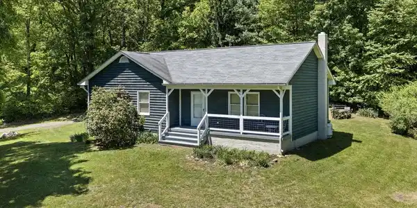 105 SWINDLER HOLLOW ROAD