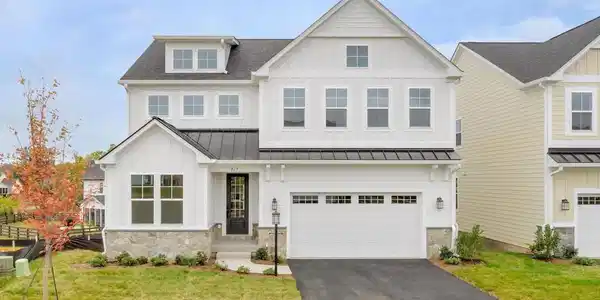 14 SABLEWOOD DR