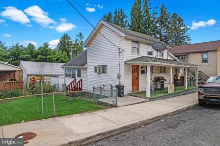 8 TAYLOR STREET