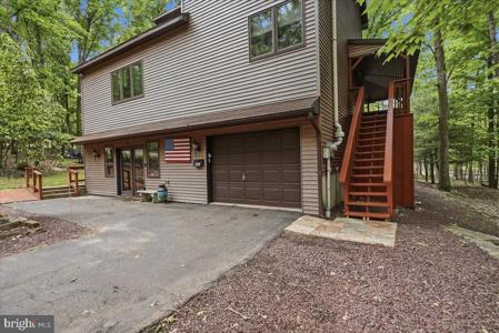 208 OWEGO DRIVE