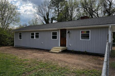 541 YOUNGS DRIVE