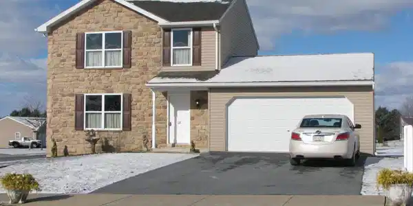 128 EDGEMONT LANE