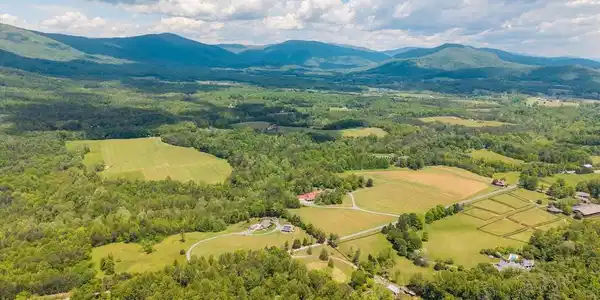 5190 SUGAR RIDGE RD