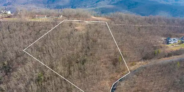 Lot 12 FOX RUN LN
