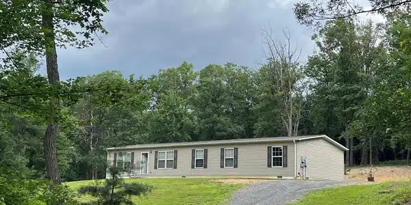 853 JANES WAY