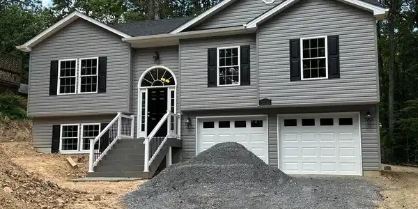 204 GRAYWOLF TRAIL