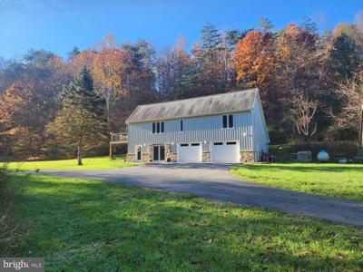 280 FRIENDLY ACRES LANE