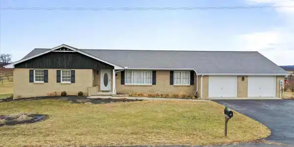 82 VELVET DRIVE