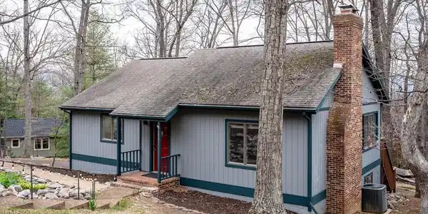 155 JESSAMINE PLACE