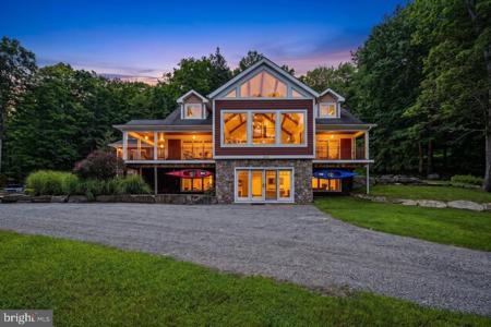 614 MASTHOPE PLANK ROAD