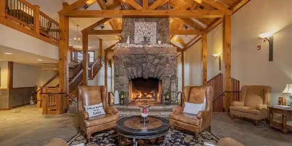 565 GLENDALE ROAD
