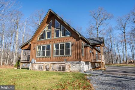 367 FERN LOOP DRIVE