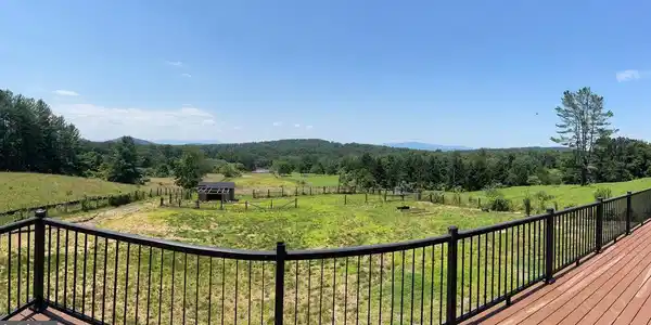 395 SEVEN PONDS ROAD