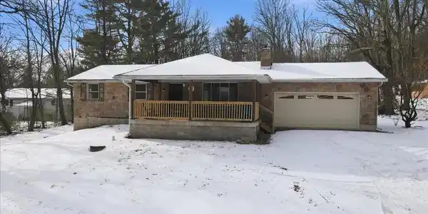 401 HIGHLAND HILL ROAD