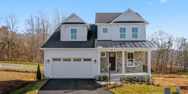 4 LACONIA LN