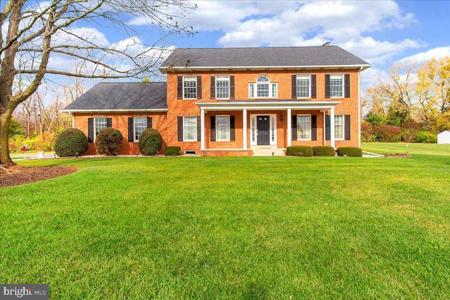 3834 ROUNDTREE ROAD