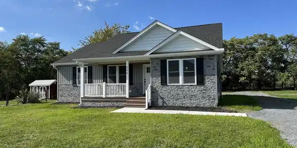 220 HONEYVILLE ROAD