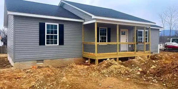 535 LEOLA LOOP