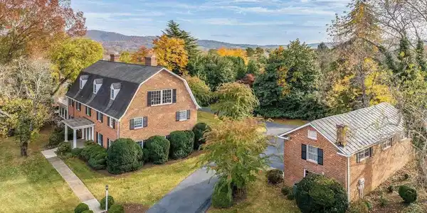2418 NORTHFIELD RD