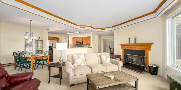1802 HIGH RIDGE CT CONDOS