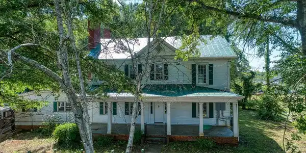 150 MAIN STREET