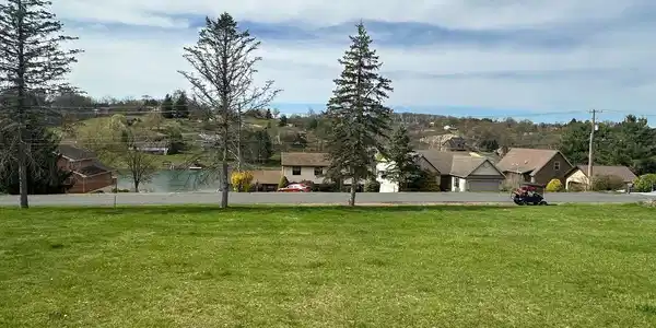 211 WYNONAH DRIVE