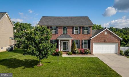 110 JILLIAN LANE