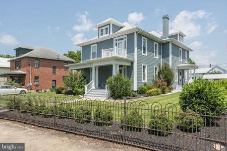 220 WINCHESTER AVENUE