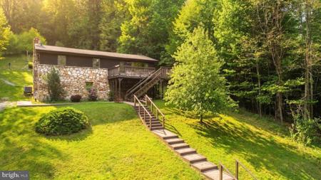 1499 FOSTER ROAD