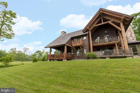 183 KENDALL CAMP CIRCLE