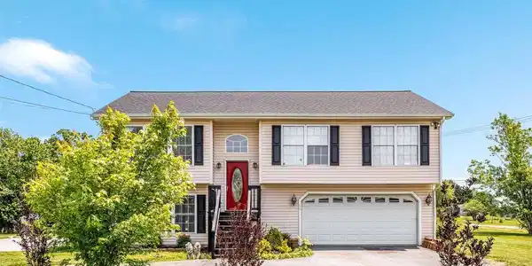 18 BARNETT DRIVE