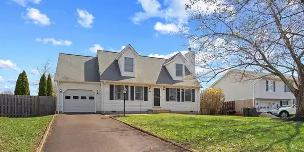 1636 HARRIER LANE
