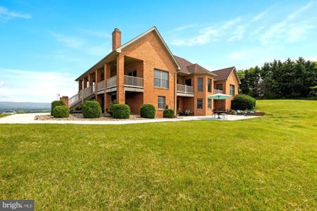 100 ORCHARD HILL DRIVE